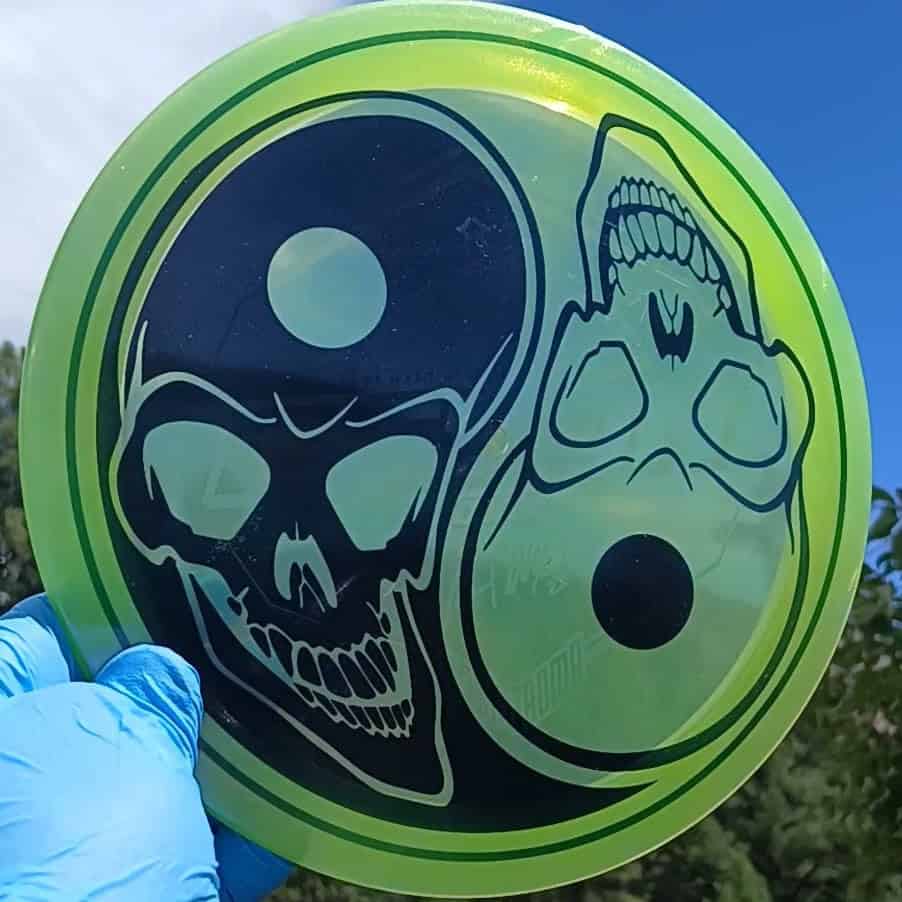 017402.11 Lucid Sparkle Felon Yellow Yin Yang Skulls front