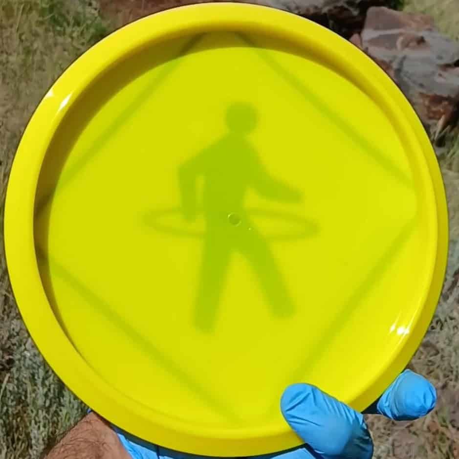 020301.77 Gold Line Claymore String Cheese Incident disc golf midrange back