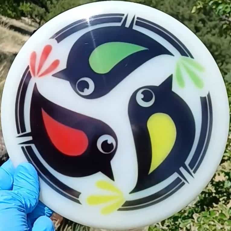 020602.43 Opto Fuse Three Little Birds disc golf midrange front