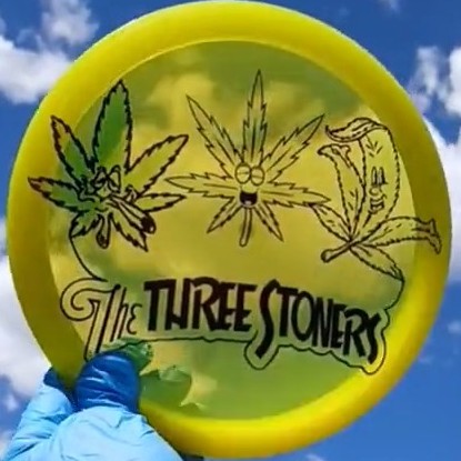 047502.27 Premium Genius Three Stoners sky
