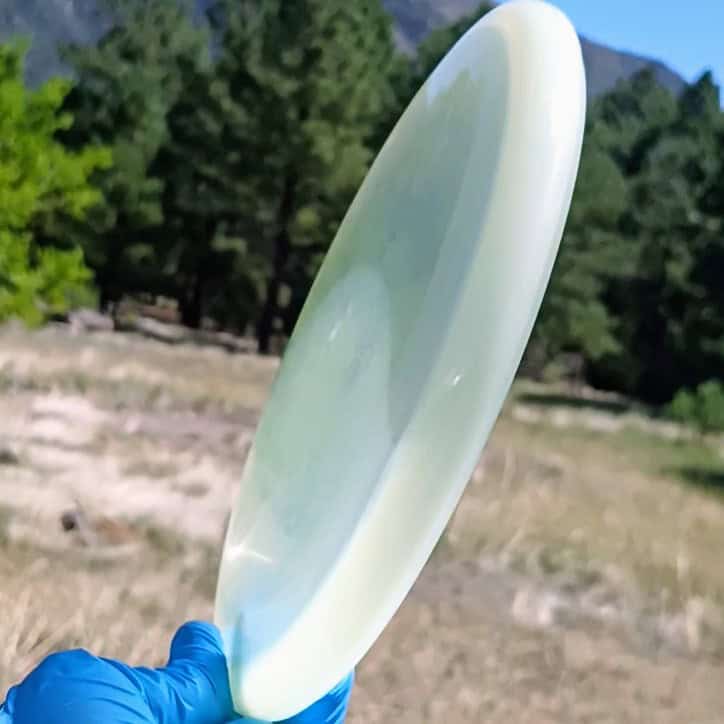 88042603.73 Active Premium Glow Shogun wiped disc golf putter from Discmania.