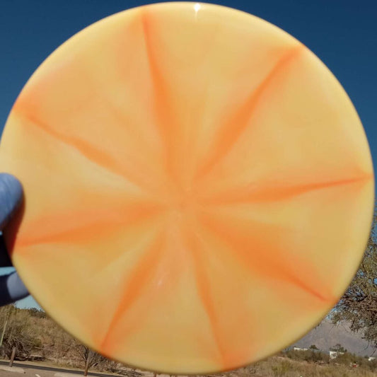 88010401.04 Dynamic Discs fusion burst Justice orange blank midrange