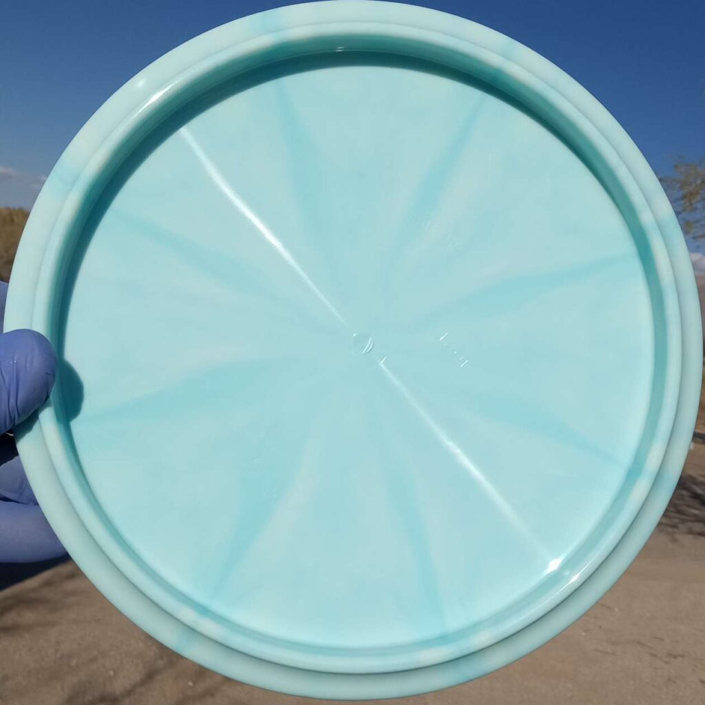 Fuzion Justice Blue Burst Blank Overstable Midrange 176g - Disc Golf Dyes & Design