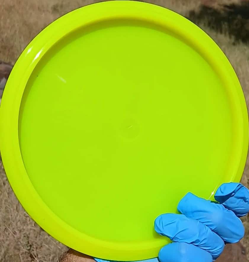 88011210.02 Lucid-X Chris Clemons Culprit yellow overstable midrange from Dynamic Discs. Special Edition wiped ghost stamp. 