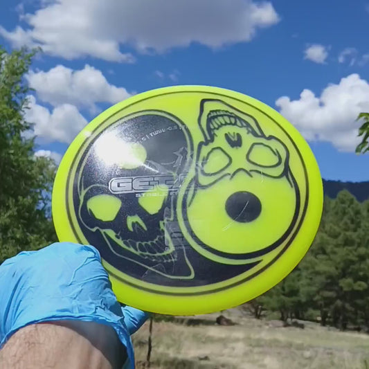 017303.01 Lucid Air Getaway Yin Yang Skulls disc golf fairway driver from Dynamic Discs.