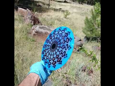 047502.14 Active Premium Genius understable pink disc golf fairway driver from Discmania.